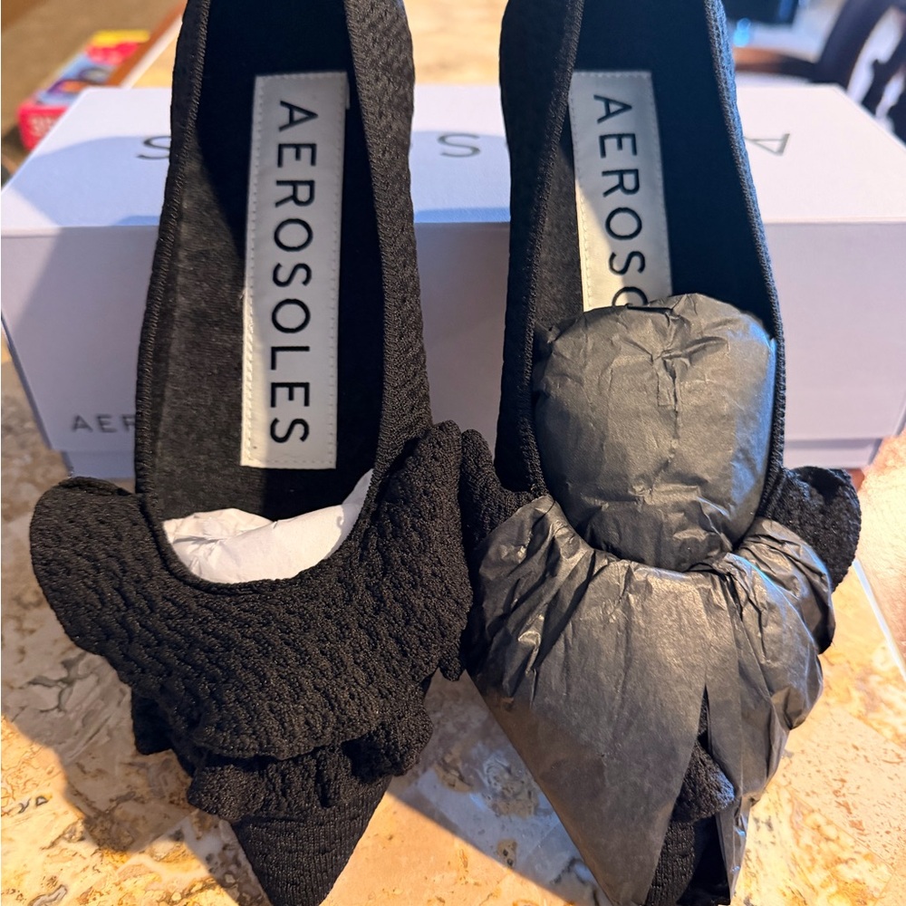 Aerosoles Black Pointed Toe Bow Flats NEW!
